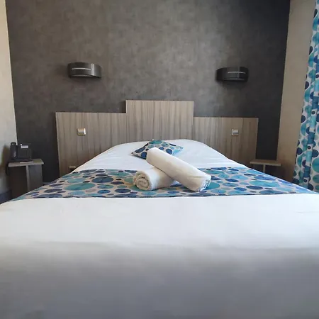 Logis Restaurant La Croix Verte Neau