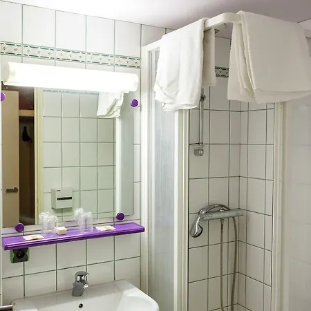 Logis Restaurant La Croix Verte Neau