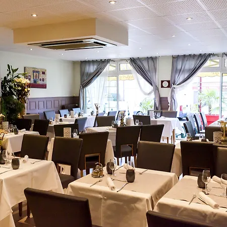 酒店 Logis Restaurant La Croix Verte