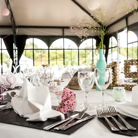 Logis Restaurant La Croix Verte Hotel