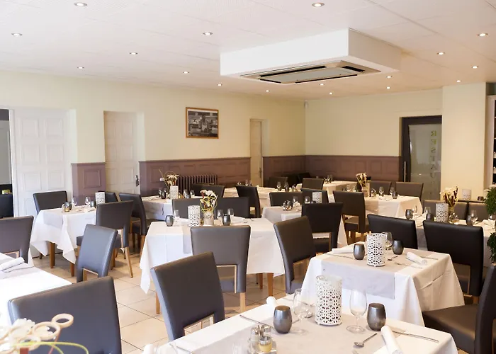 Logis Restaurant La Croix Verte 2*